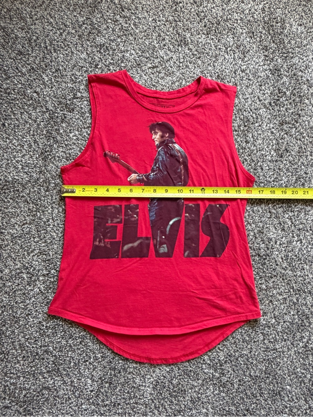 Elvis Presley Women’s Red Graphic Muscle Tank Top Rock Band Tee